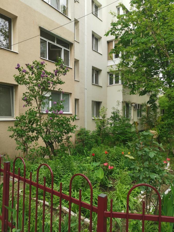 Awesome Apartment Bucureşti Ngoại thất bức ảnh